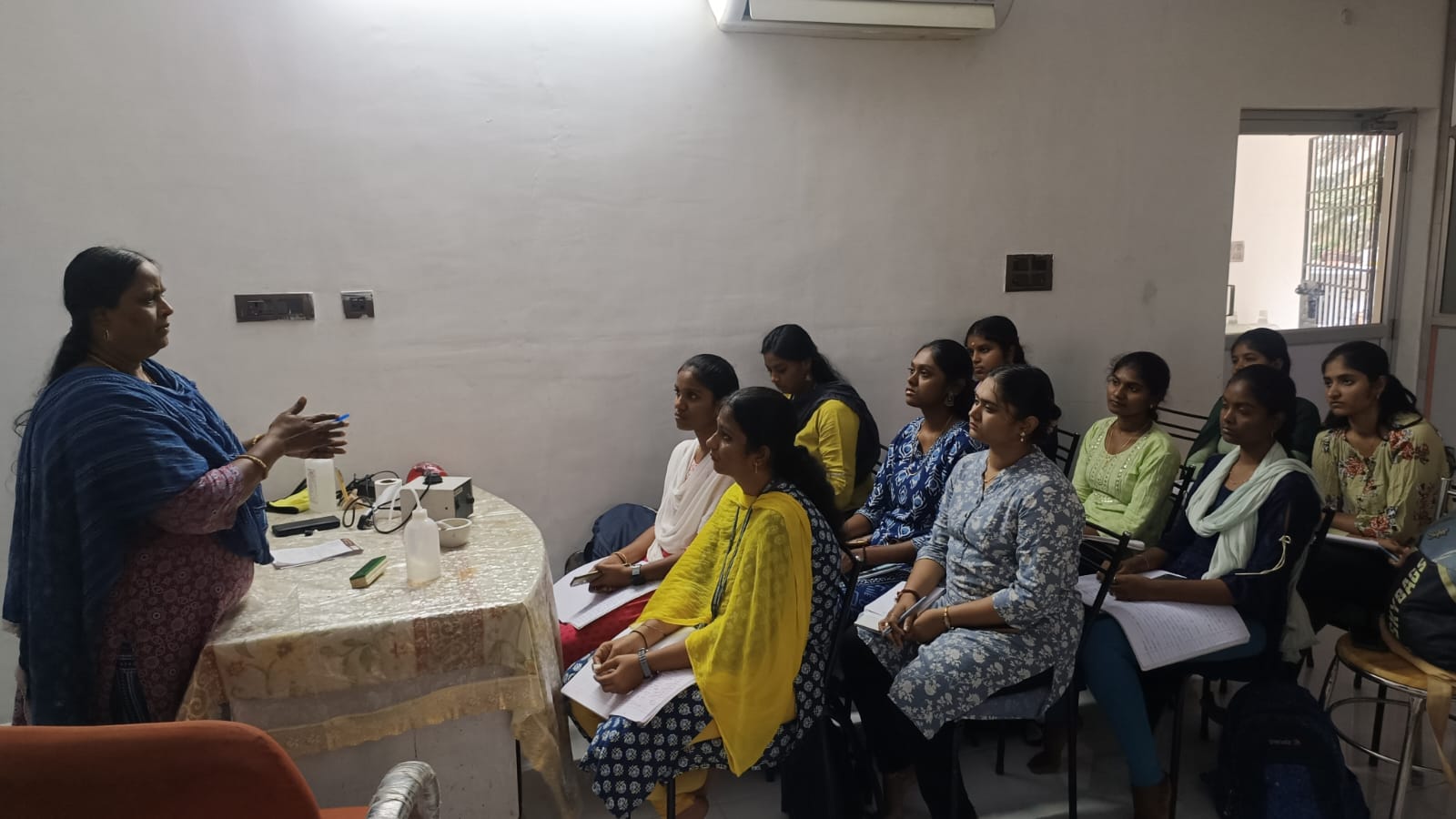 Genomics classroom session